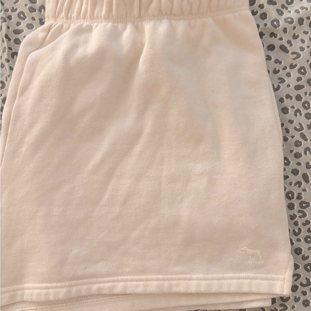 PINK Victoria's Secret Cream Shorts Soft Elastic Waist